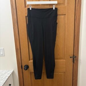 Lululemon Fast and Free High-Rise Tight 28" with Pockets in Black